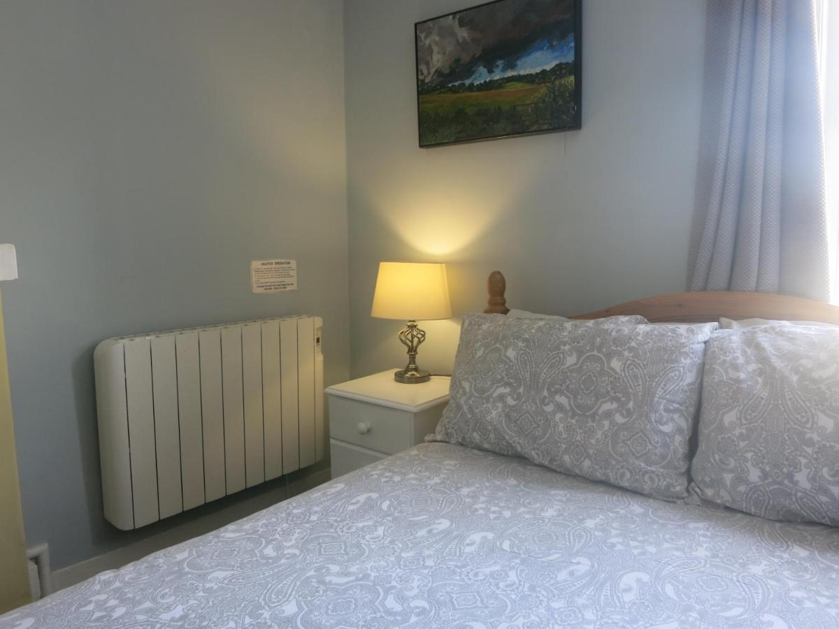 Marine View Guest House Worthing Bagian luar foto