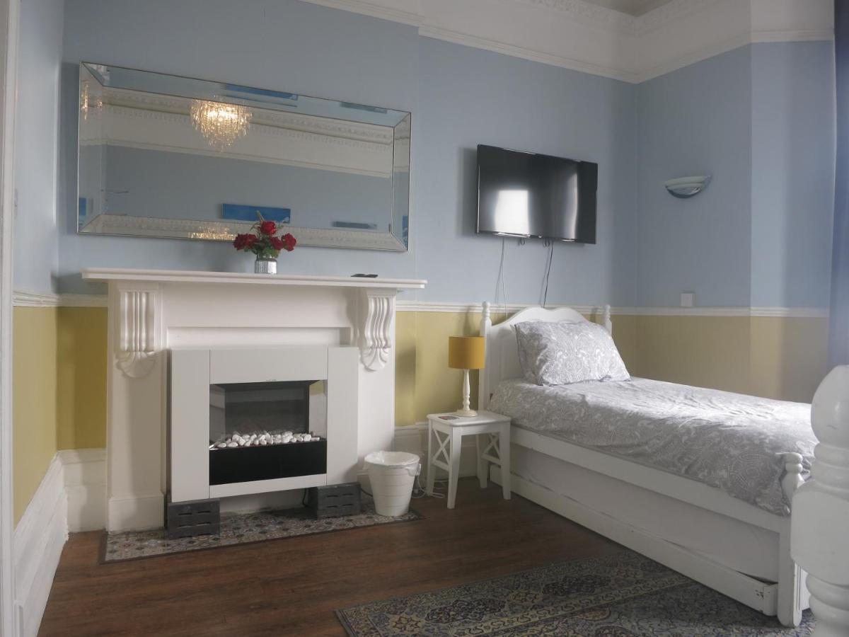 Marine View Guest House Worthing Bagian luar foto